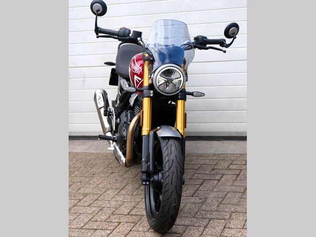 triumph - speed-400