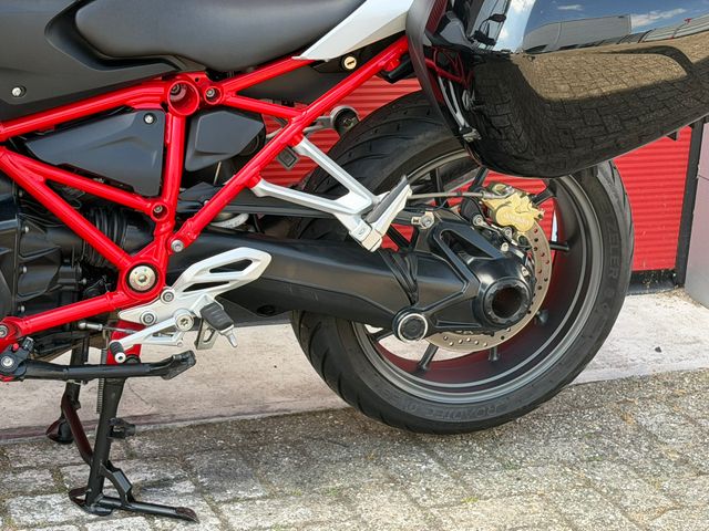 bmw - r-1200-r-abs
