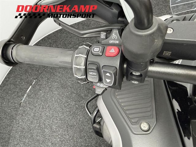 bmw - r-1300-gs-adventure-triple-black