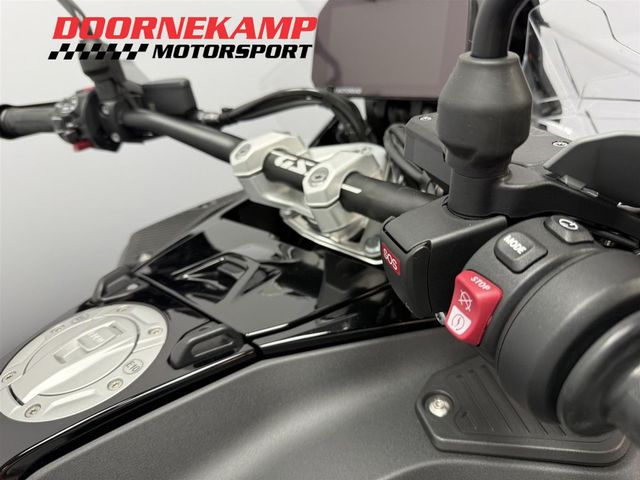 bmw - r-1300-gs-adventure-triple-black