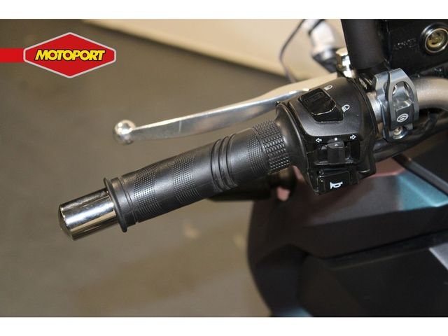 sym - adx-125
