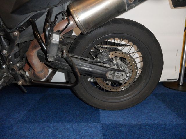 bmw - f-800-gs