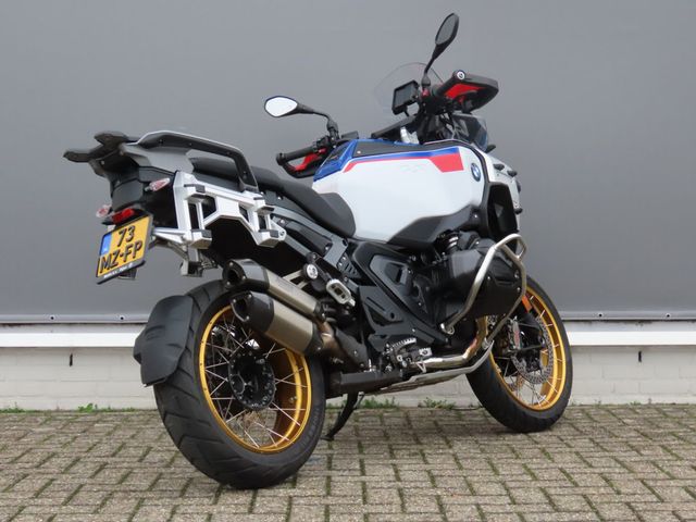 bmw - r-1300-gs-adventure