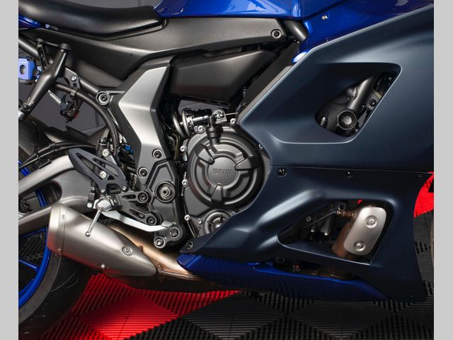yamaha - r7