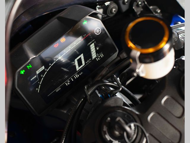 yamaha - r7