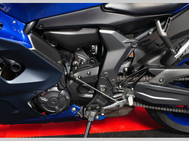yamaha - r7