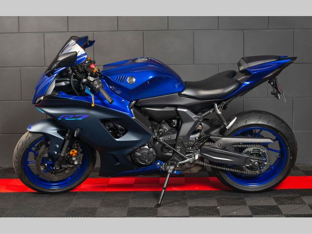 yamaha - r7