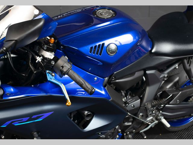 yamaha - r7