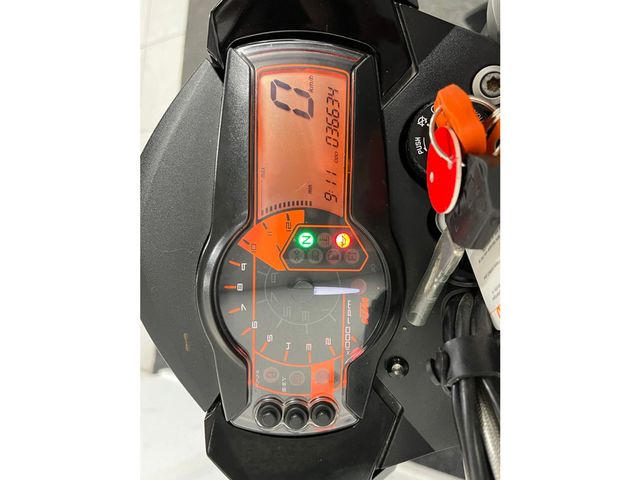 ktm - 990-supermoto-r