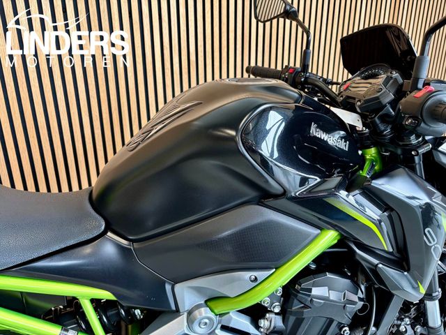 kawasaki - z900