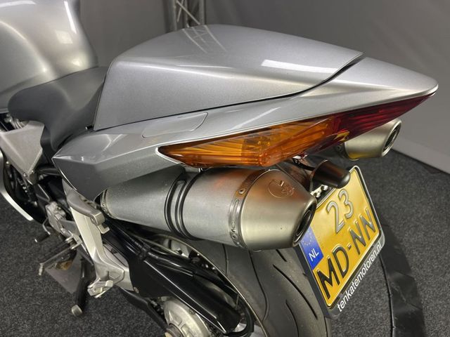 honda - vfr-800-fi-vtec-abs