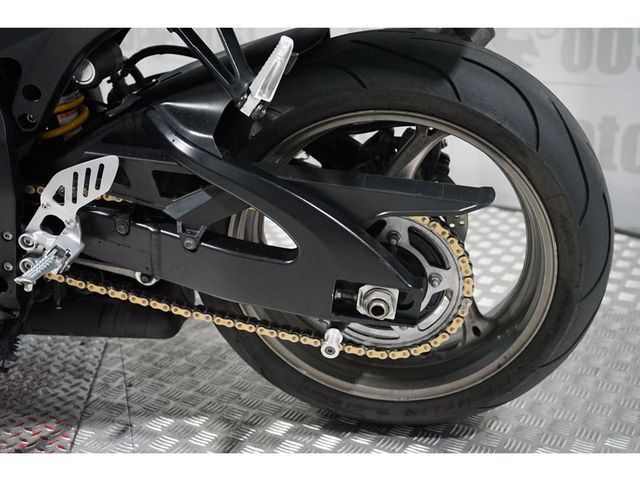 suzuki - gsx-r-750