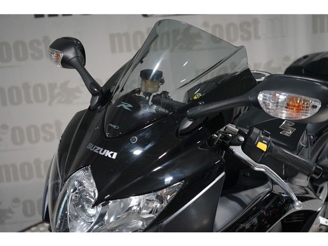 suzuki - gsx-r-750