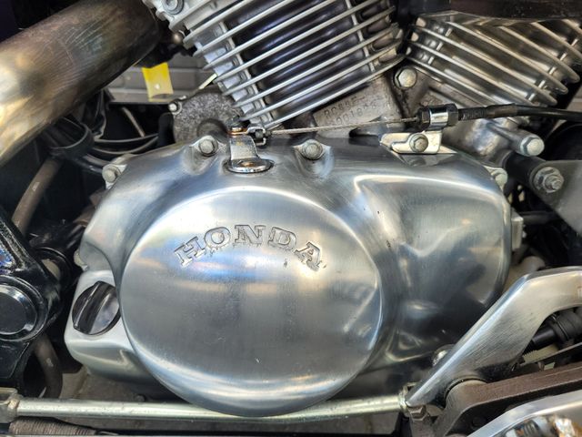 honda - vt-750-c2-shadow-ace