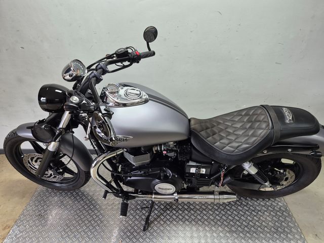 triumph - bonneville-speedmaster