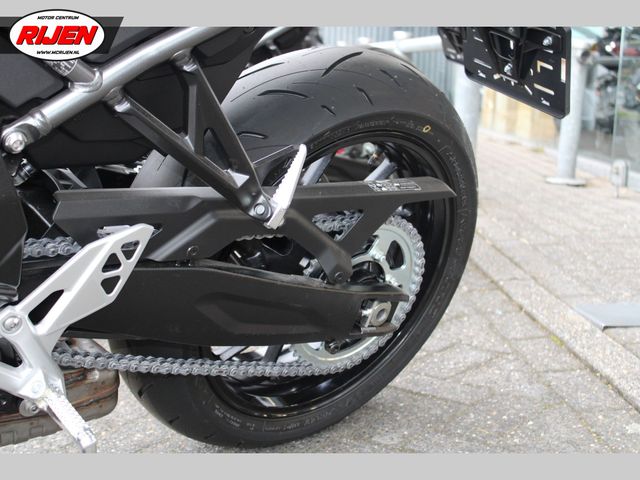 suzuki - gsx-8s