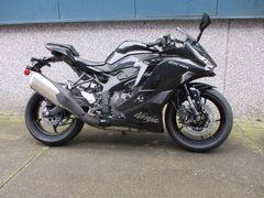 KAWASAKI NINJA ZX-4RR