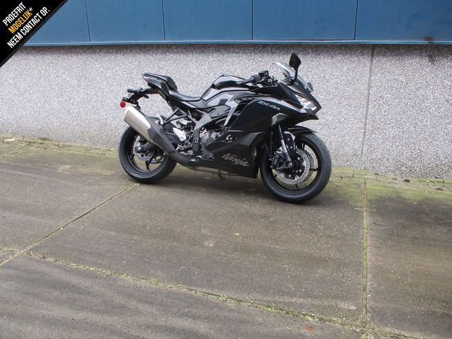 kawasaki - ninja-zx-4rr