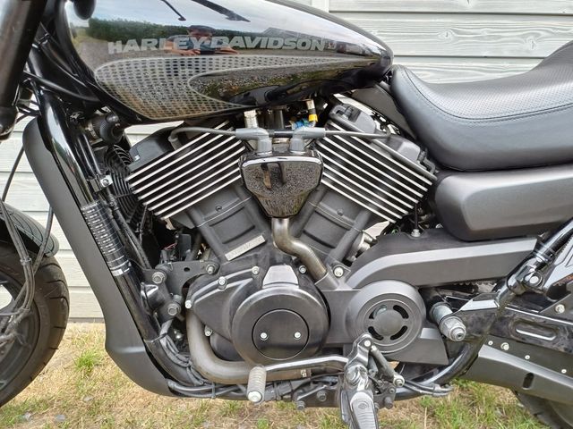 harley-davidson - street-rod