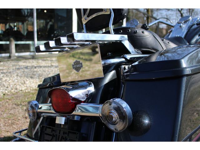 harley-davidson - road-king-flhr