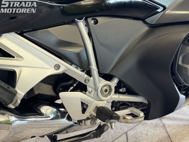 bmw - r-1250-rt