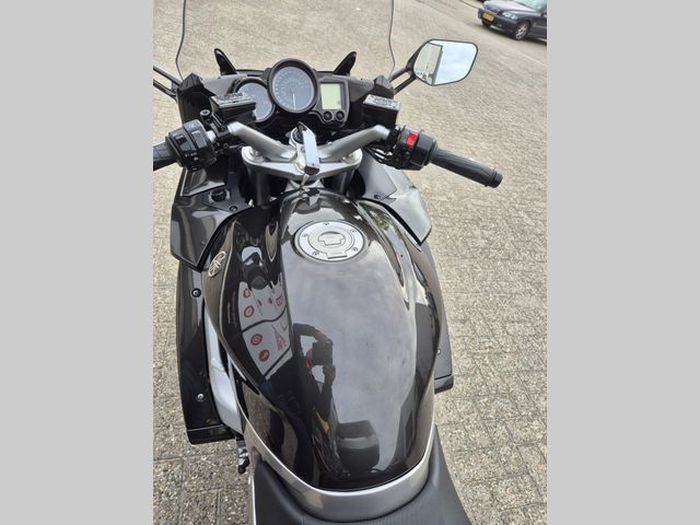 yamaha - fjr-1300