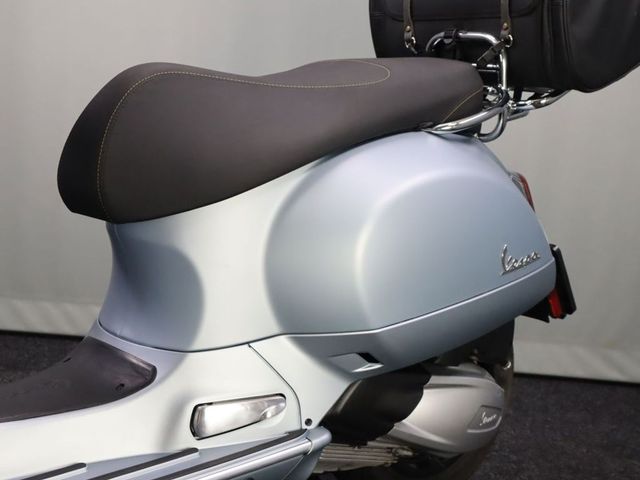 vespa - gts-300