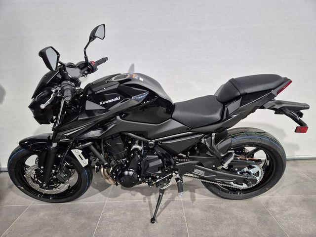kawasaki - z650-s