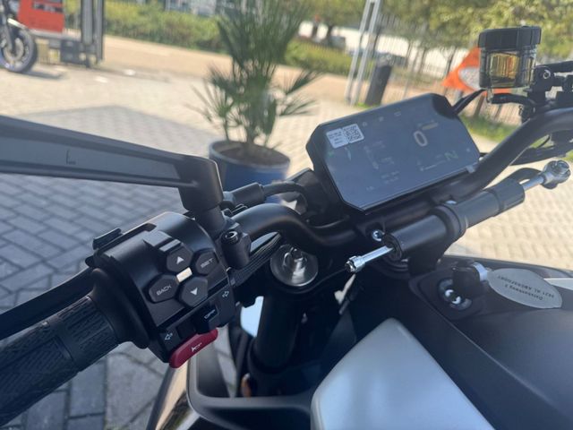 cfmoto - 675-nk