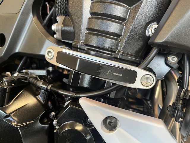 kawasaki - z1000-abs