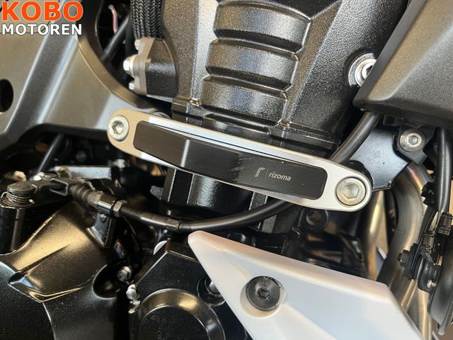 kawasaki - z1000-abs