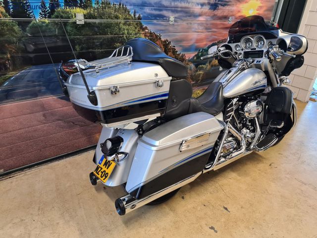 harley-davidson - electra-glide-ultra-classic-cvo