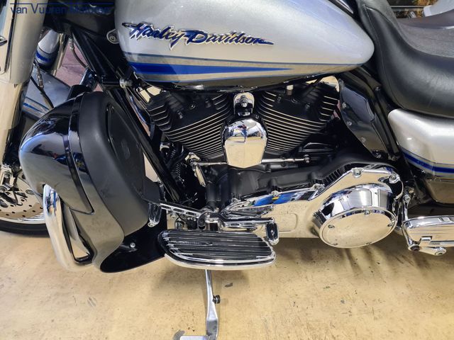 harley-davidson - electra-glide-ultra-classic-cvo