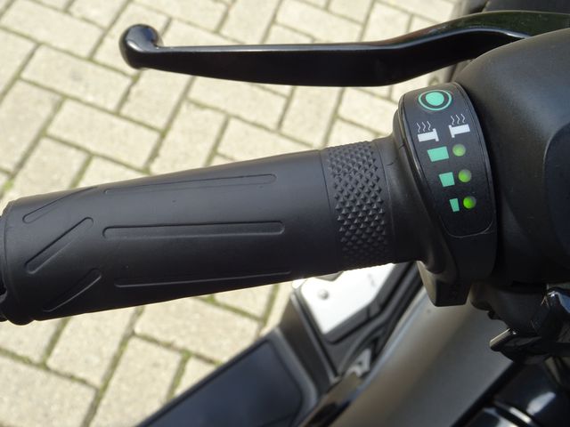 yamaha - x-max-400-iron-max-abs