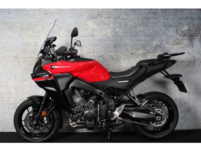 yamaha - tracer-9