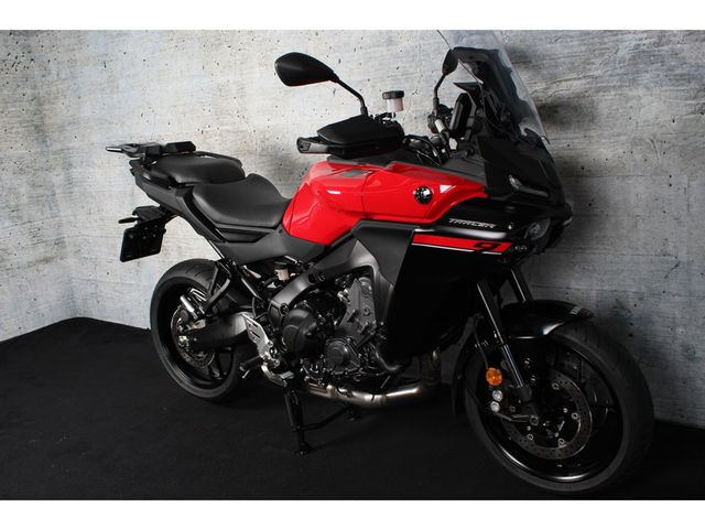yamaha - tracer-9