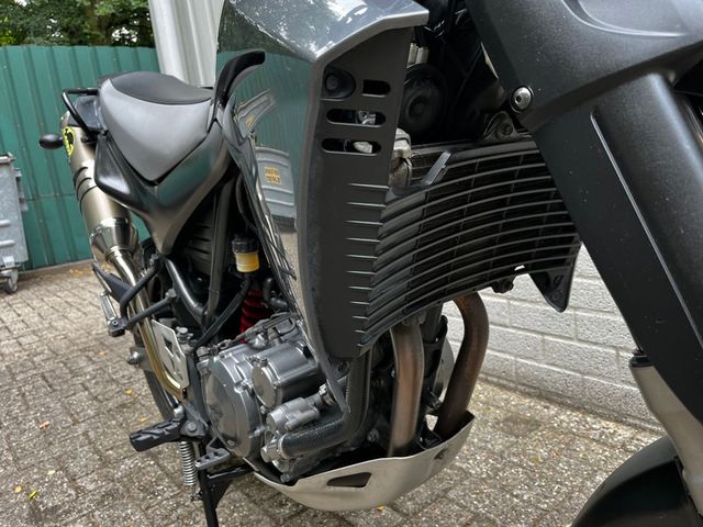 yamaha - xt-660-x