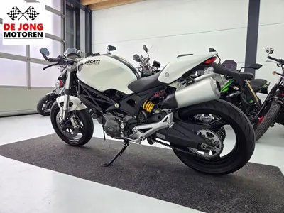 DUCATI MONSTER 696 – foto 3