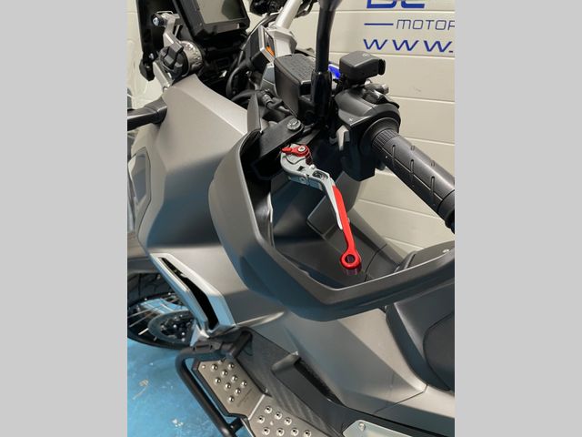 honda - x-adv