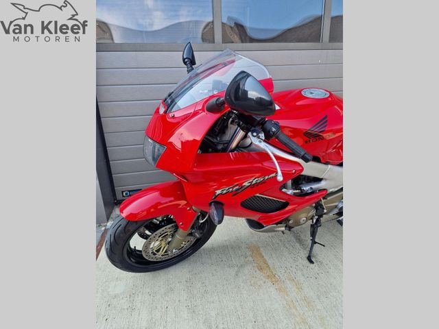 honda - vtr-1000-f-firestorm