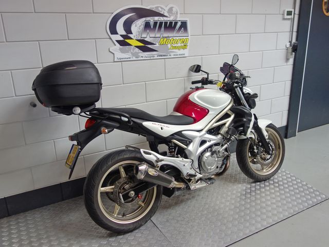 suzuki - sfv-650-gladius