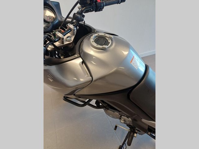 suzuki - v-strom-dl-650-abs