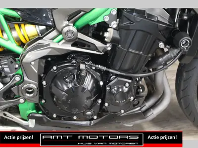 KAWASAKI Z900 SE – foto 4