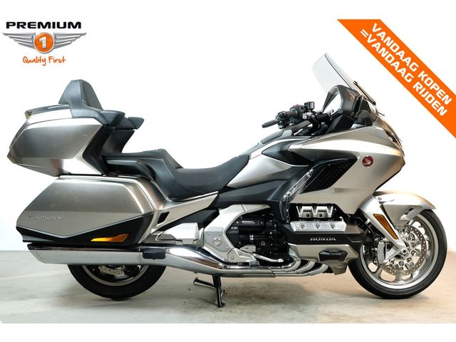 honda - gl-1800-goldwing-dct