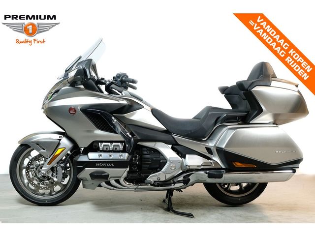 honda - gl-1800-goldwing-dct