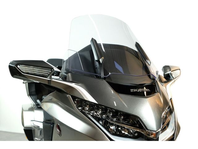 honda - gl-1800-goldwing-dct