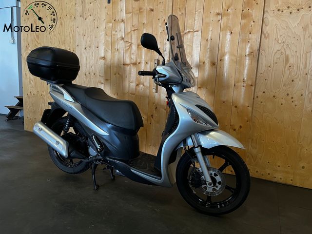suzuki - sixteen-150