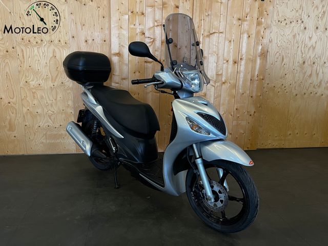 suzuki - sixteen-150