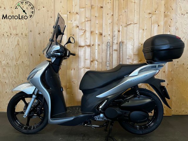 suzuki - sixteen-150