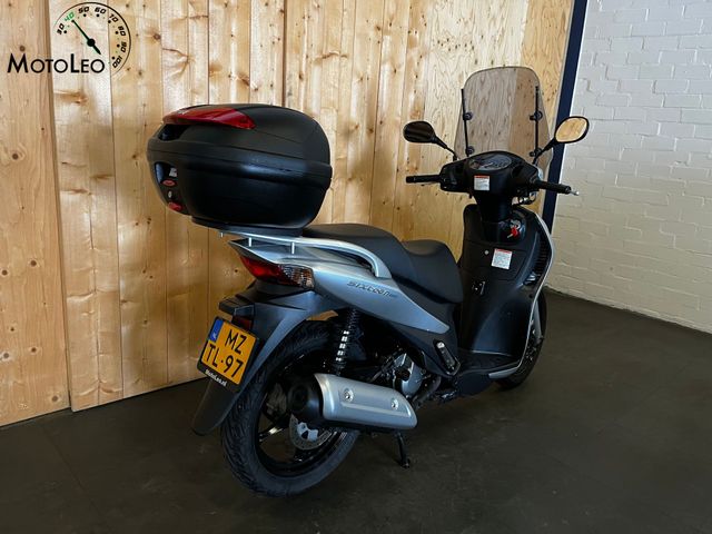 suzuki - sixteen-150